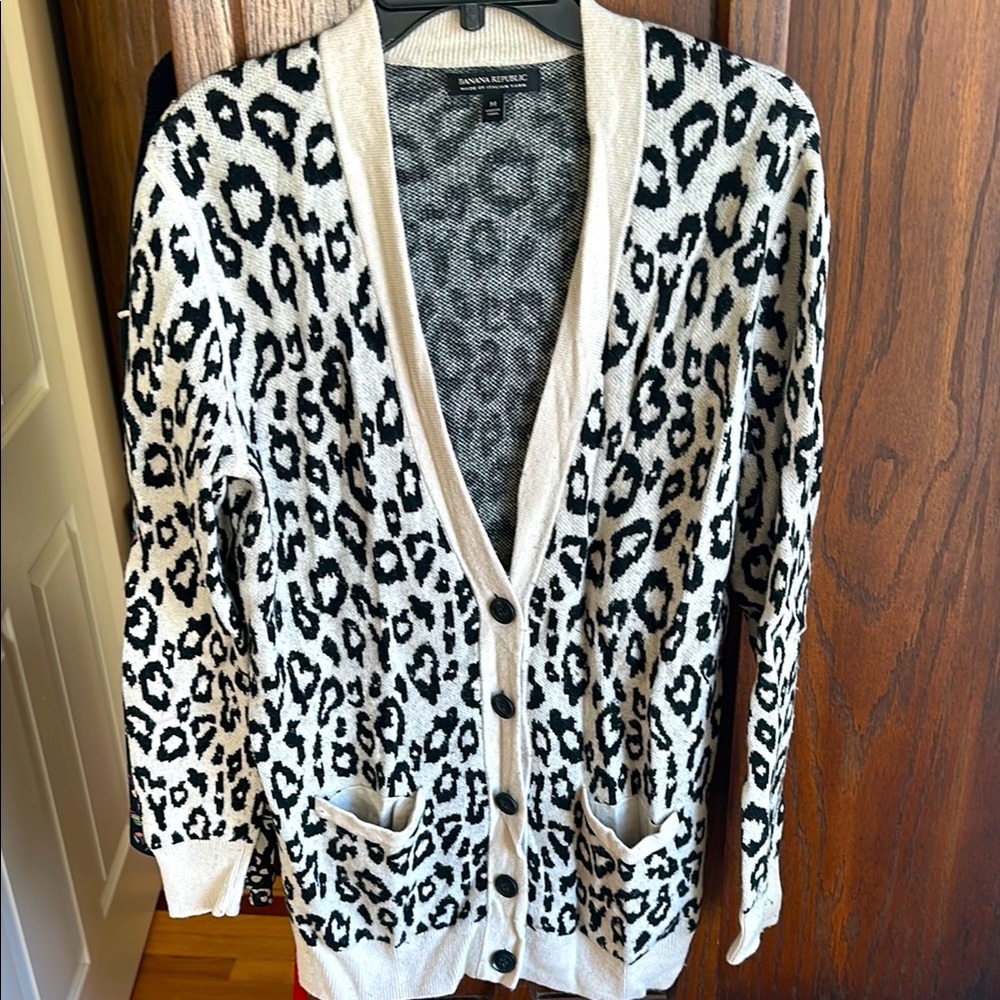 Banana Republic Black and Cream Cardigan Sweater